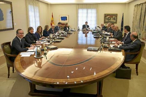 20150116192006-consejo-ministros-rajoy.licitacion-tramo-eje-mediterraneo16-1-15.jpg